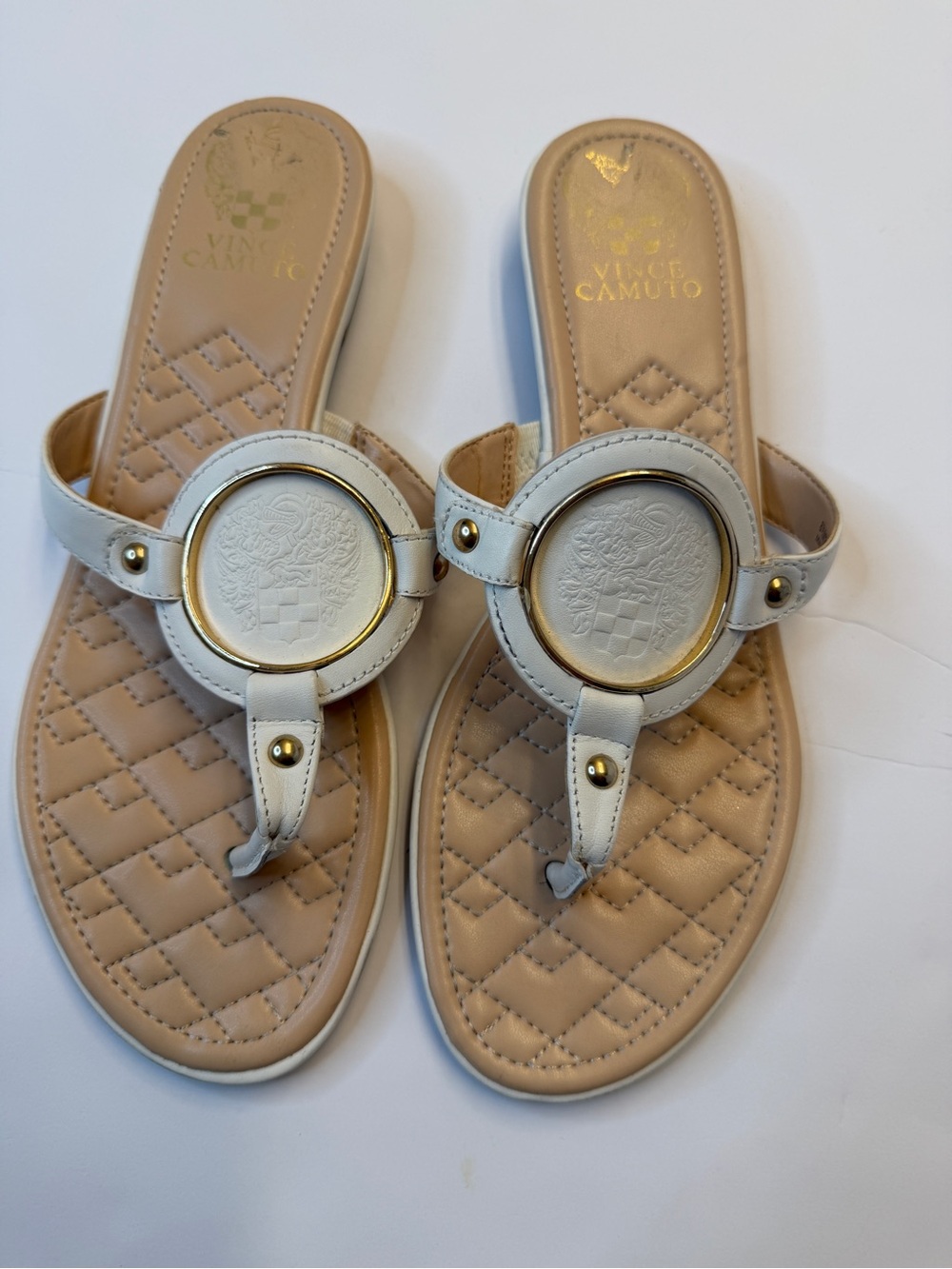 Vince Camuto white medallion sandals